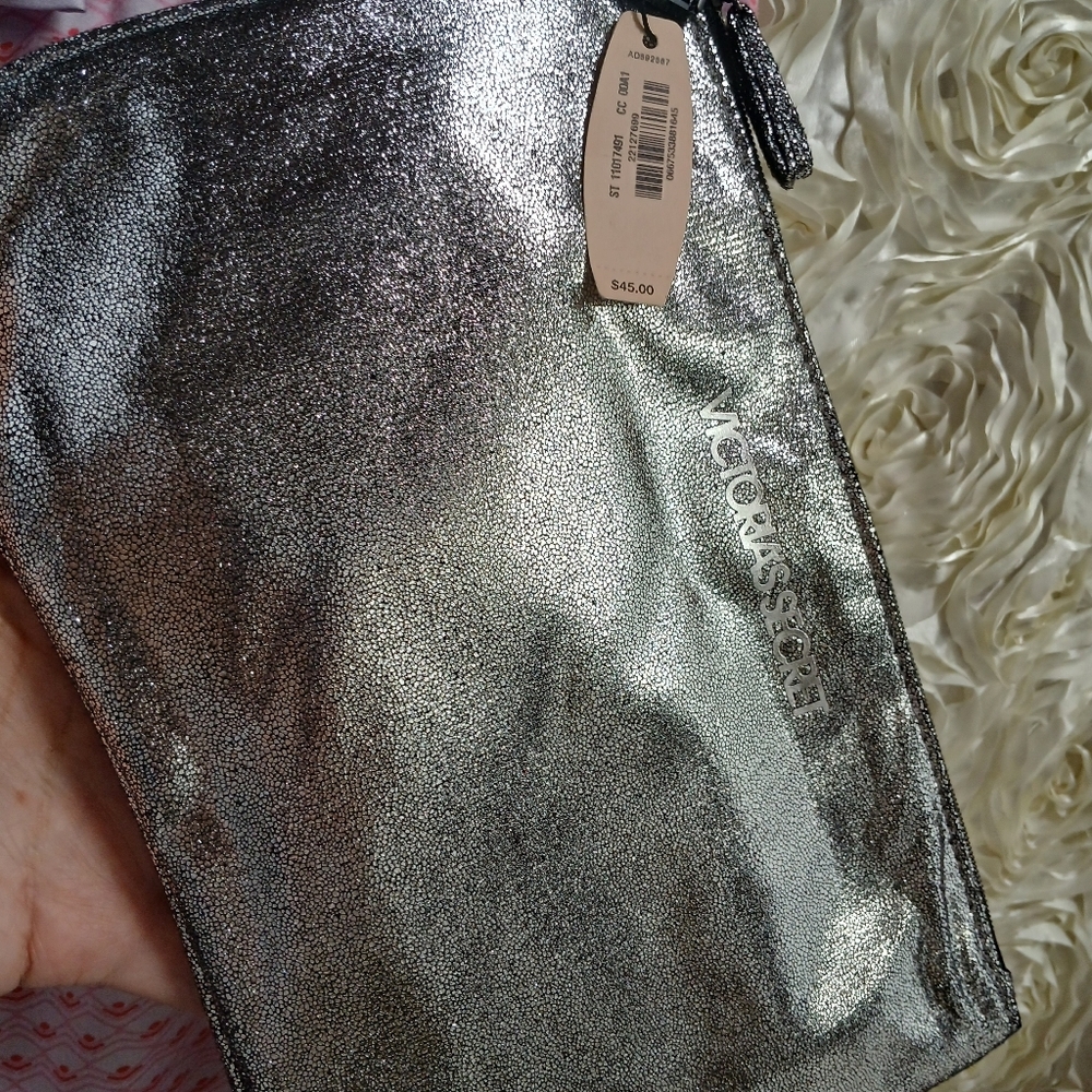 Victoria's Secret Pink Patterned Pajama Pants Sz L, Top And Overnight Pouch Bnwt - Picture 6 of 9